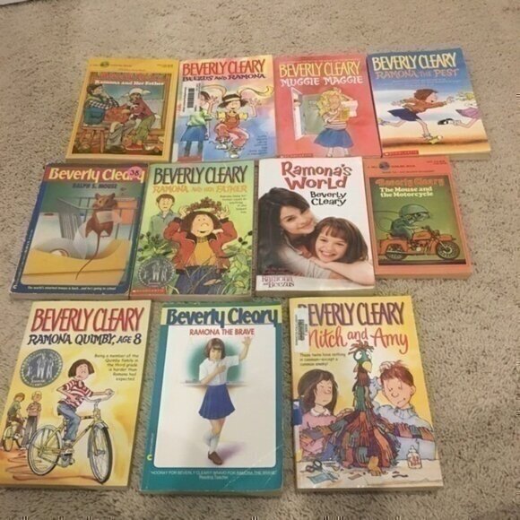11 Beverly Cleary paperback books - Picture 1 of 10